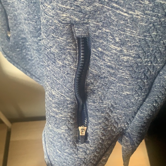 Fitted Puma Athletic Jacket S - Picture 4 of 5